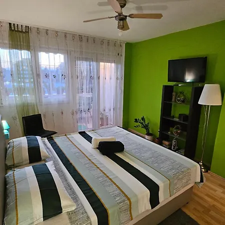 With Balcony Red Rose Split